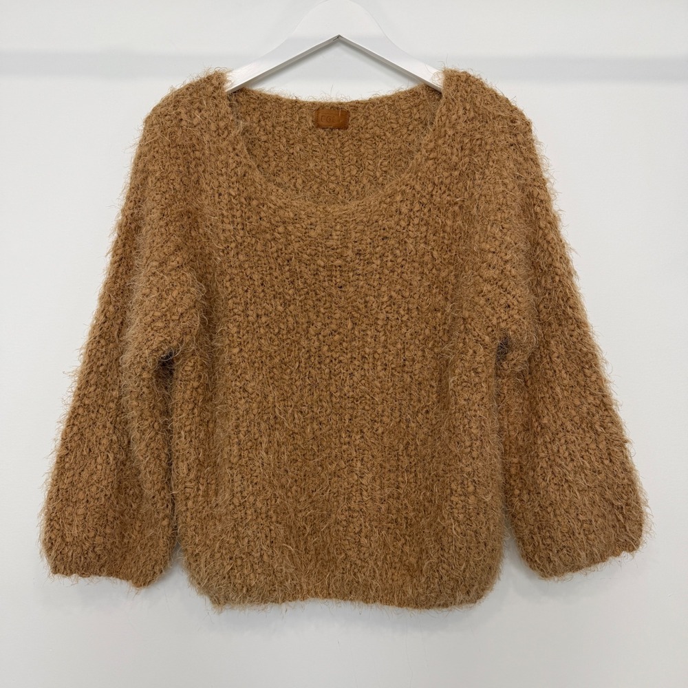 POL Camel Brown Fuzzy Eyelash Knit Scoop Neck Sweater L Boho Artisan Earthy 70s